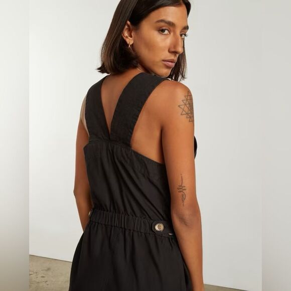 EVERLANE The Fatigue Apron Jumpsuit - Picture 3 of 13